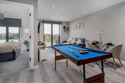 Springwell Suite - City Centre - Balcony & Pool Table - 3 Bed