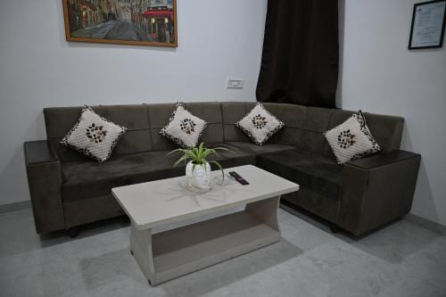 Staeg 102-1Bhk Furnished Apt