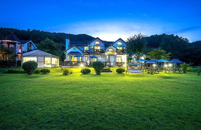 Star Sonata Pension
