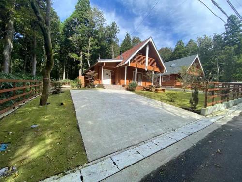 Starry sky 花水木莊