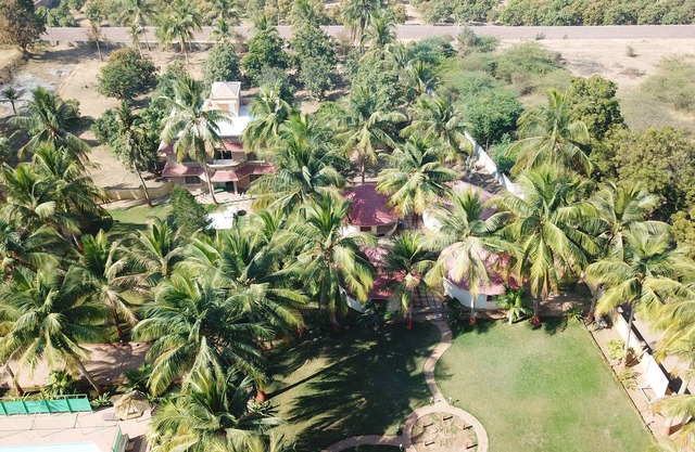 Stay Guru Resort Farm Villa