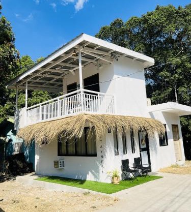 StayNest Matabungkay - Private Vacation House