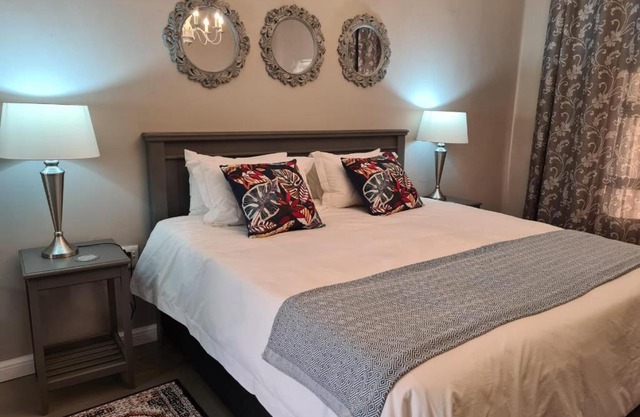 Steenkoppies semi self catering apartment