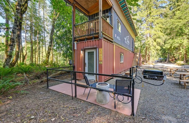 Steps to Foothills Trail Unique Carbonado Studio