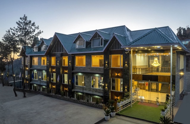 Sterling Shivalik Chail