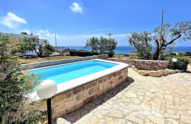 Stone house with private pool and sea view
