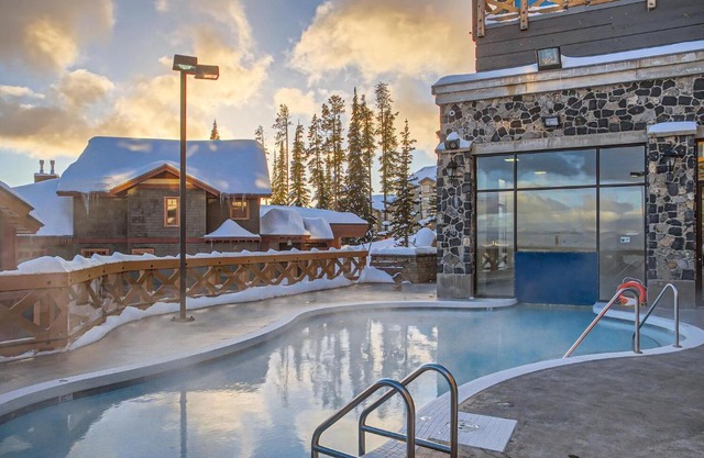 Stonegate Resort Unit A401