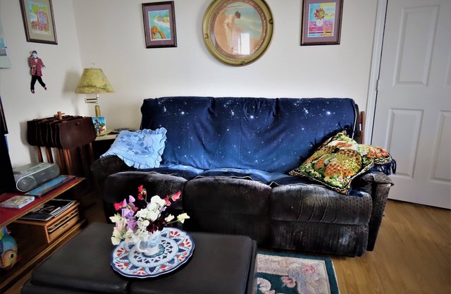 Stories Beach Cottage , a cozy stay by the sea