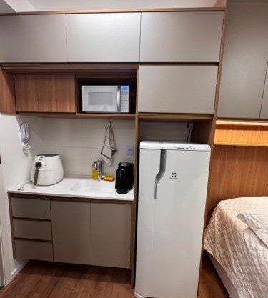 Studio Apartamento próximo ao Estádio Morumbi estação de ônibus metrô e shopping