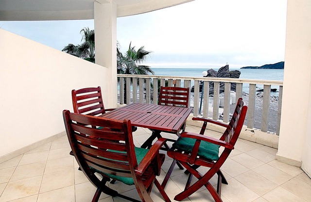 Studio Apartment With Sea View