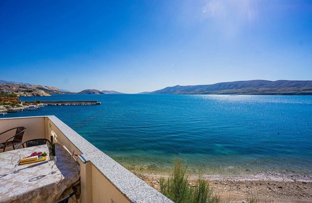 Studio-Apartment with balcony and sea view