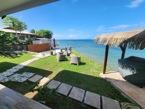 Studio bord de mer Fare Tahitea Pension