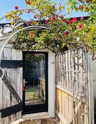 STUDIO-COTTAGE AVEC JARDIN-BASSIN D'ARCACHON