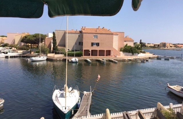 Studio for 2, Pool, Parking, Pets allowed
