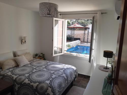 Studio indépendant dans villa