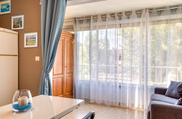 Studio 'Les Saules' with Air Conditioning