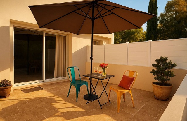 Studio Luna Var near the sea & private terrace