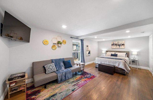 Studio Nr Med Center Museums | WiFi BBQ Fire Pit