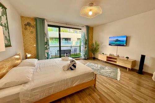 Studio Tehetu City - heart of Papeete - WiFi AC park - 3 people