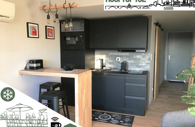 🔴 STUDIO VIEW OF PALAIS DES PAPES 360 ° - AIR CONDITIONING, TERRACE AND SECURE PARKING 🔴
