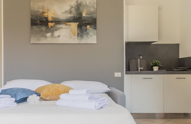 Studio with garden Brezza del lario by Varenna Holidays