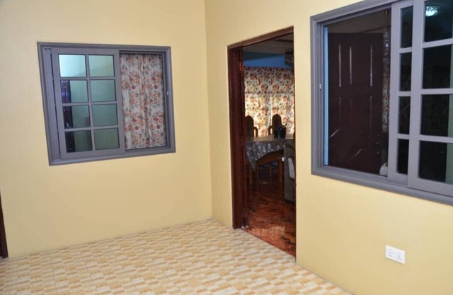 Stunning 3 bedrooms air bed and breakfast, located at fijal hills Takoradi.
