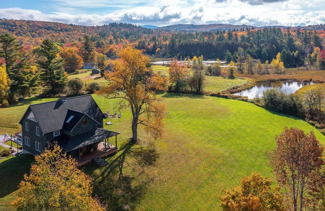 Stunning 4 bed Timber Frame Ski Retreat on 6 acres
