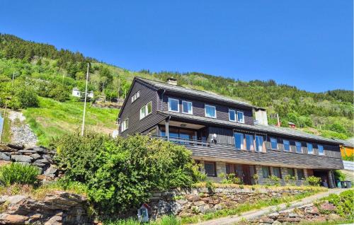 Stunning Apartment In Grimo With Wifi