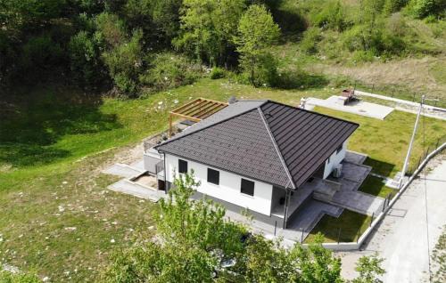 Stunning Home In Seliste Dreznicko