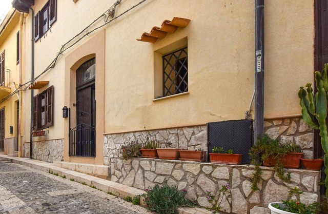 Stunning home in Trappeto with WiFi