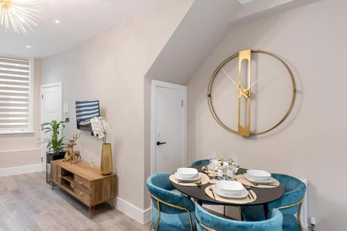 Stunning London Flat with Jacuzzi Bath