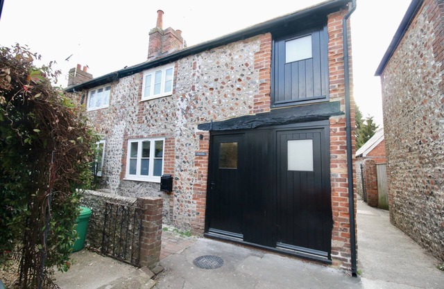 Stunning one bed cottage