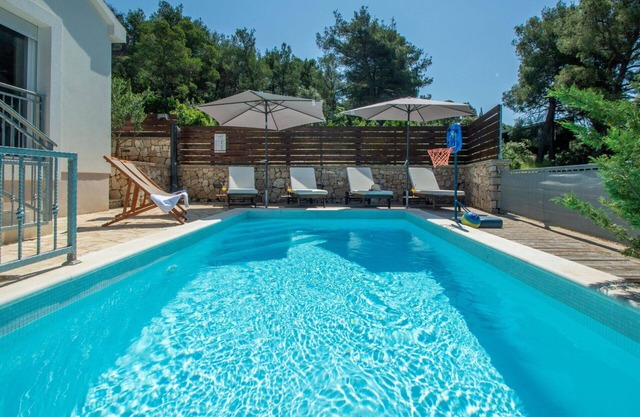 Stunning private villa for 8 people with WIFI, private pool, A/C, TV and terrace