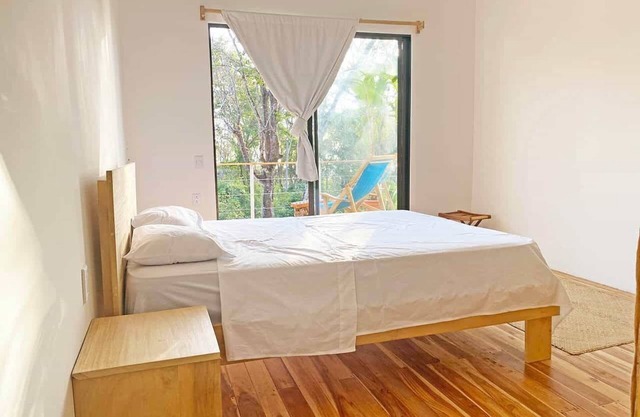 Stunning Room Mountain View | Ac | Hot Water