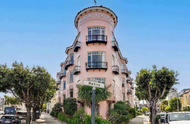 Stunning SF Top Floor Condo with Bay Views