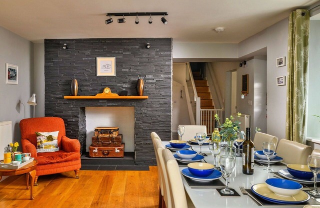 Stunning villa for 8 people with WIFI, TV, pets allowed and parking