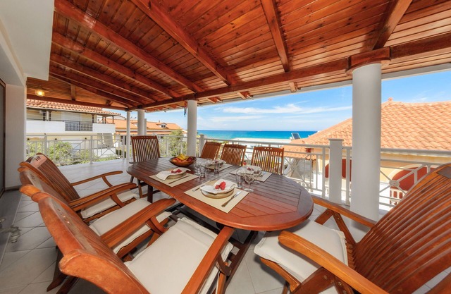 Stunning Villa in a quiet and peaceful area for 5 - 8 people