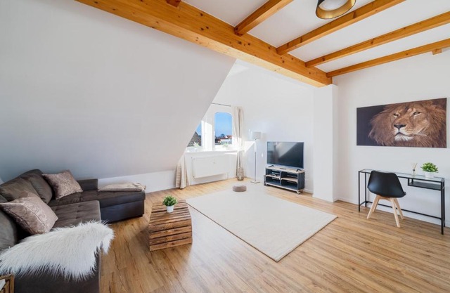 Stylisches Penthouse zentral Balkon 75m2 NFLX