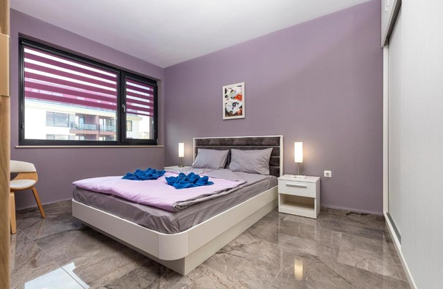 Stylish 1BD flat with a Parking Spot by Flat Mаnager