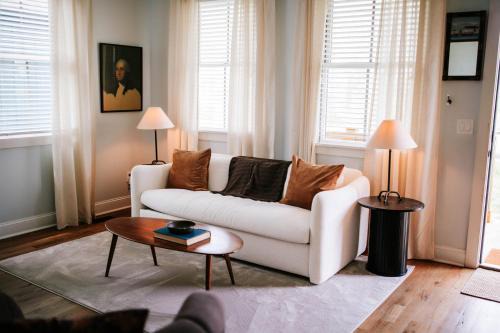 Stylish 2br Cabin C By Mhm Luxury Properties