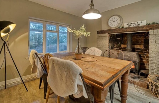 Stylish 4 bed house in Malvern.