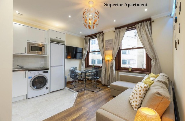 Stylish Apartment Kensington