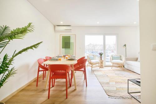 Stylish Apartments by the Beach, By TimeCooler