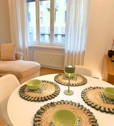 Stylish central apartment in Milan