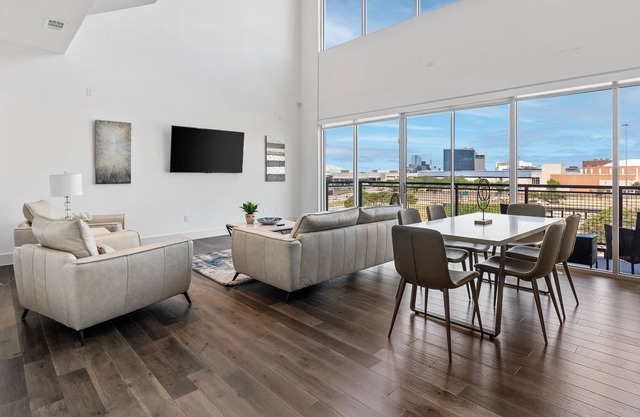 Stylish Dallas Penthouse