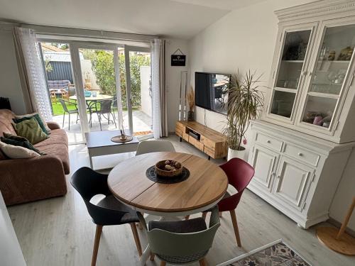 Sublime et paisible maison sur Bellegarde entre Nimes et Arles