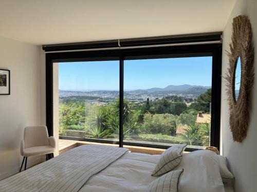 Suite autonome accès piscine