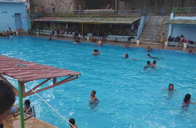 Suite Pakar Hotel