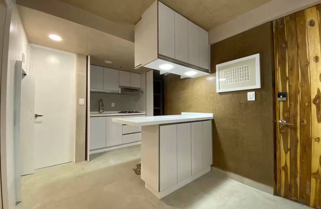 Suite Toledo -Brand new, luxury-