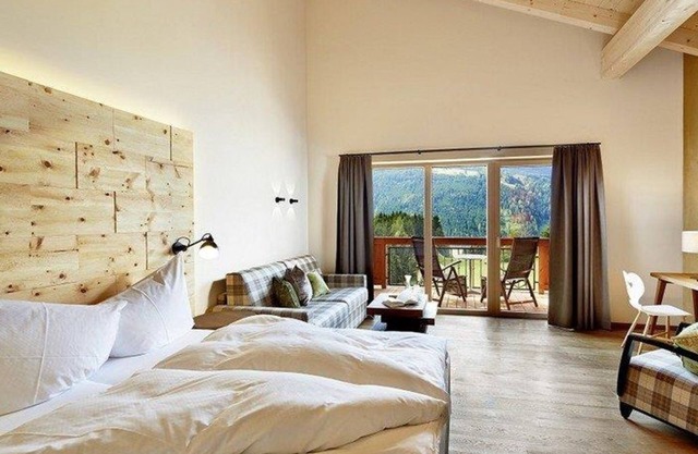 Sun-St. St. John's wort - VWP up to 3 nights - Gut Sonnberghof Naturhotel